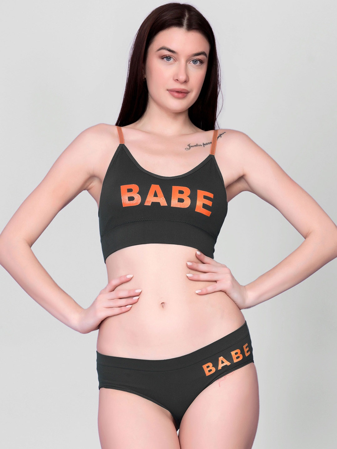 Spiaty Printed Lightly Padded Lingerie Set, Black