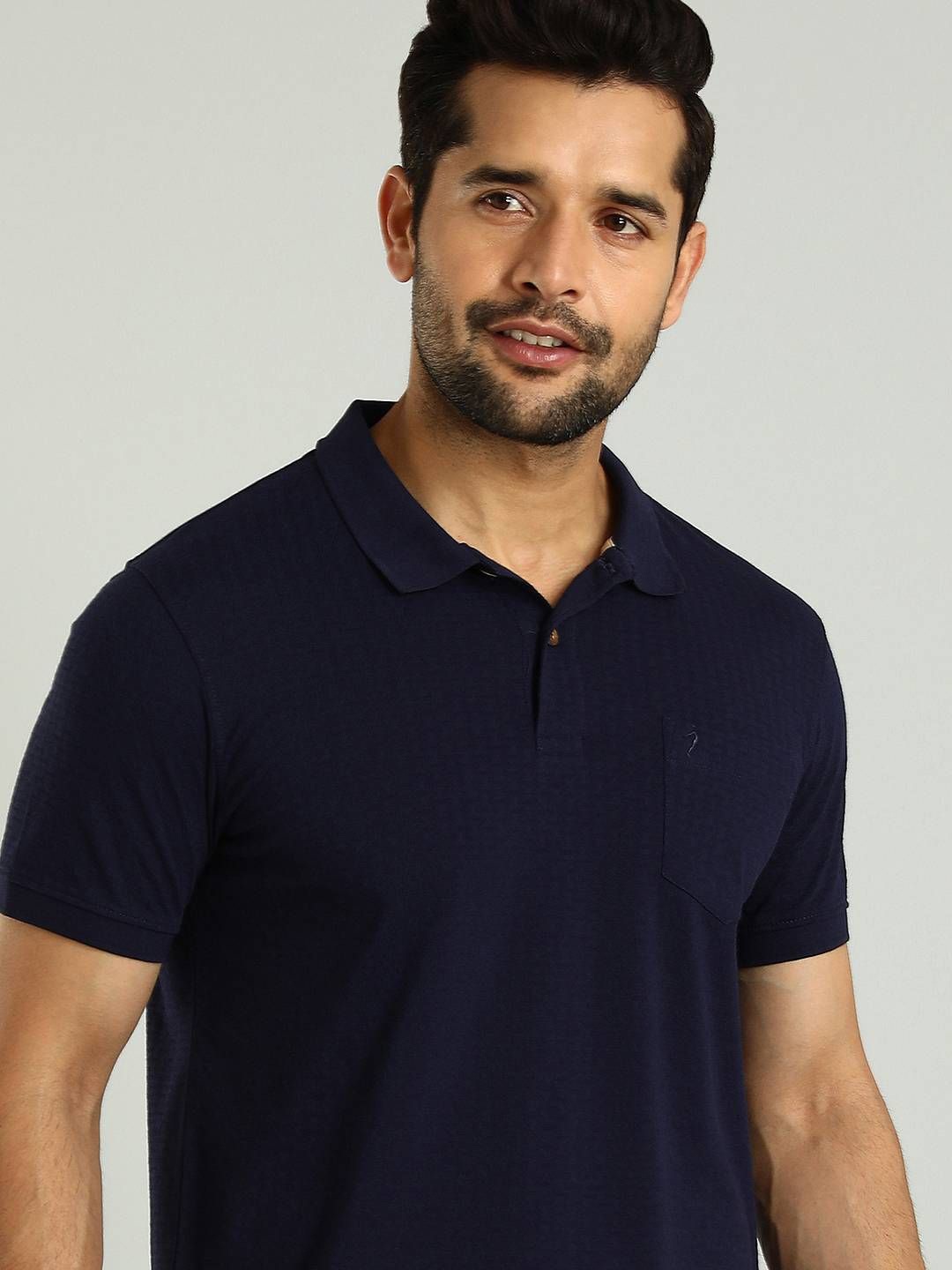 

Indian Terrain Men Polo Collar Nautical Pockets T-shirt, Navy blue