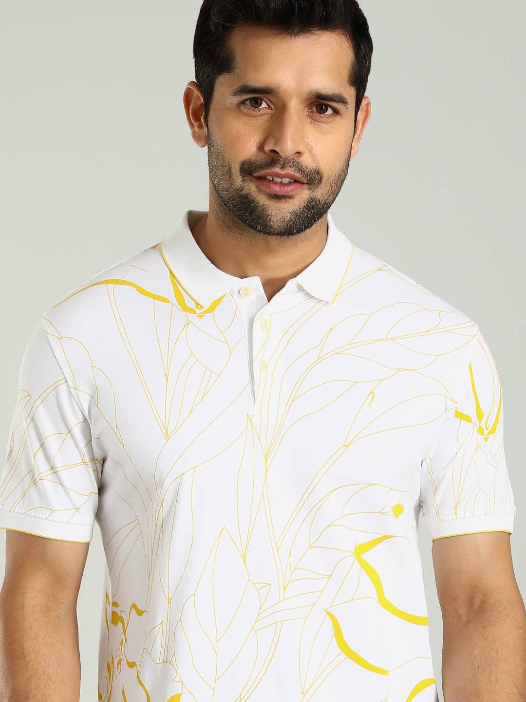 

Indian Terrain Men Printed Polo Collar Tropical Cotton T-shirt, White