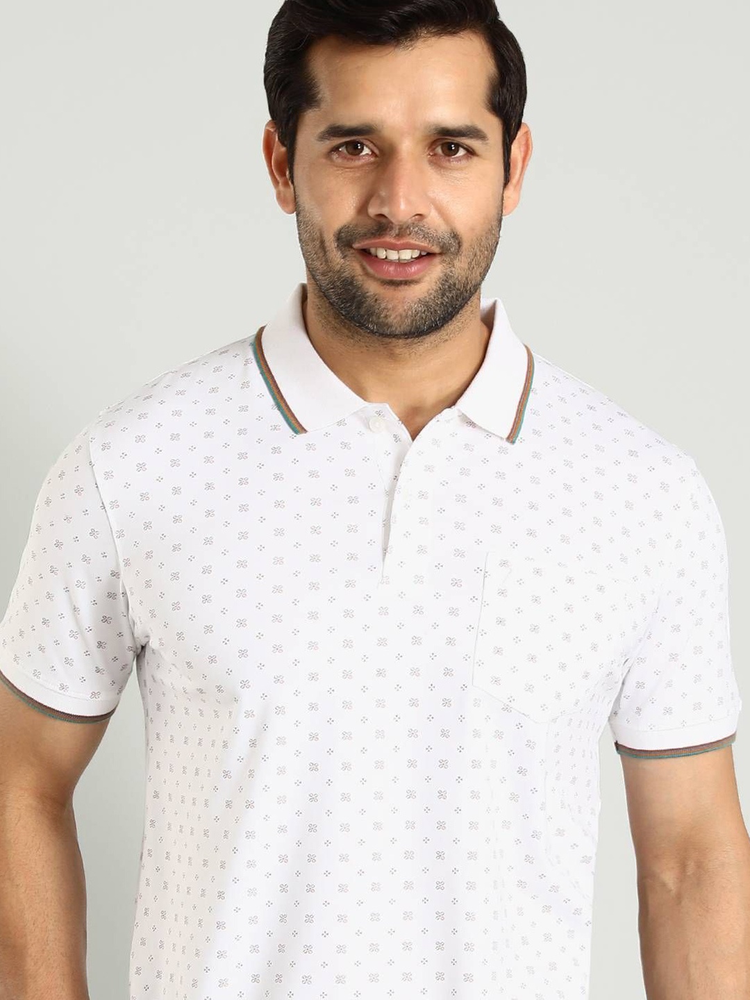 

Indian Terrain Men Printed Polo Collar Pockets T-shirt, White