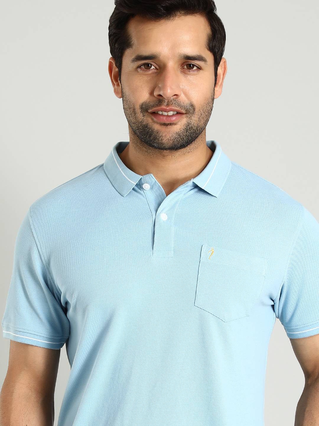 

Indian Terrain Men Soldi Polo Collar Pockets T-shirt, Blue