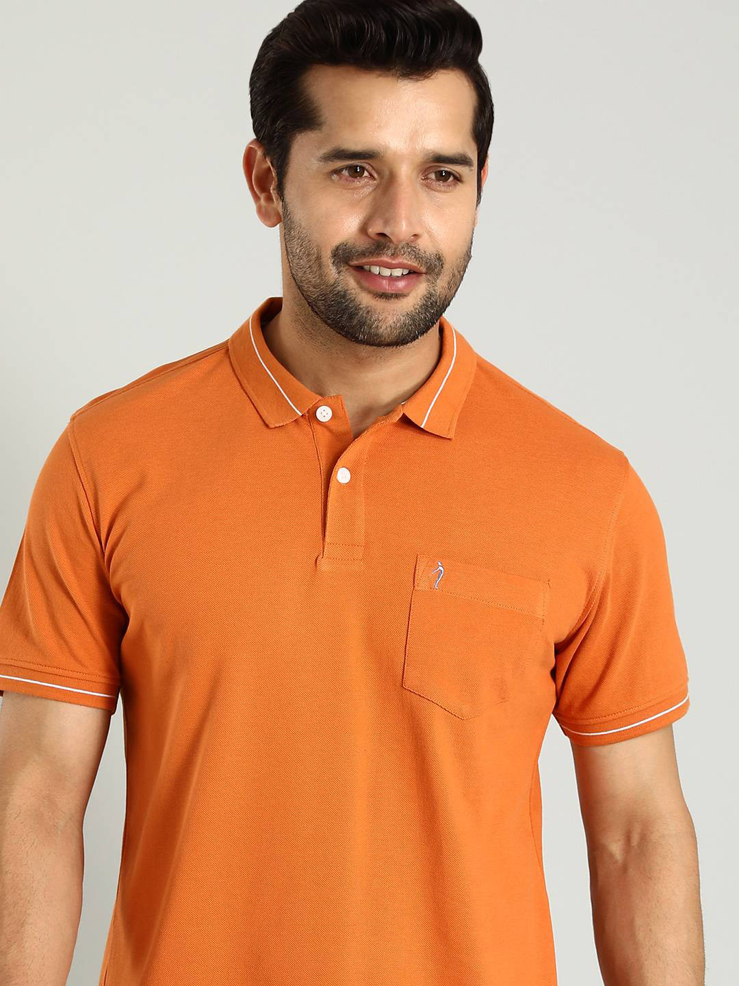 

Indian Terrain Men Polo Collar Pockets T-shirt, Orange