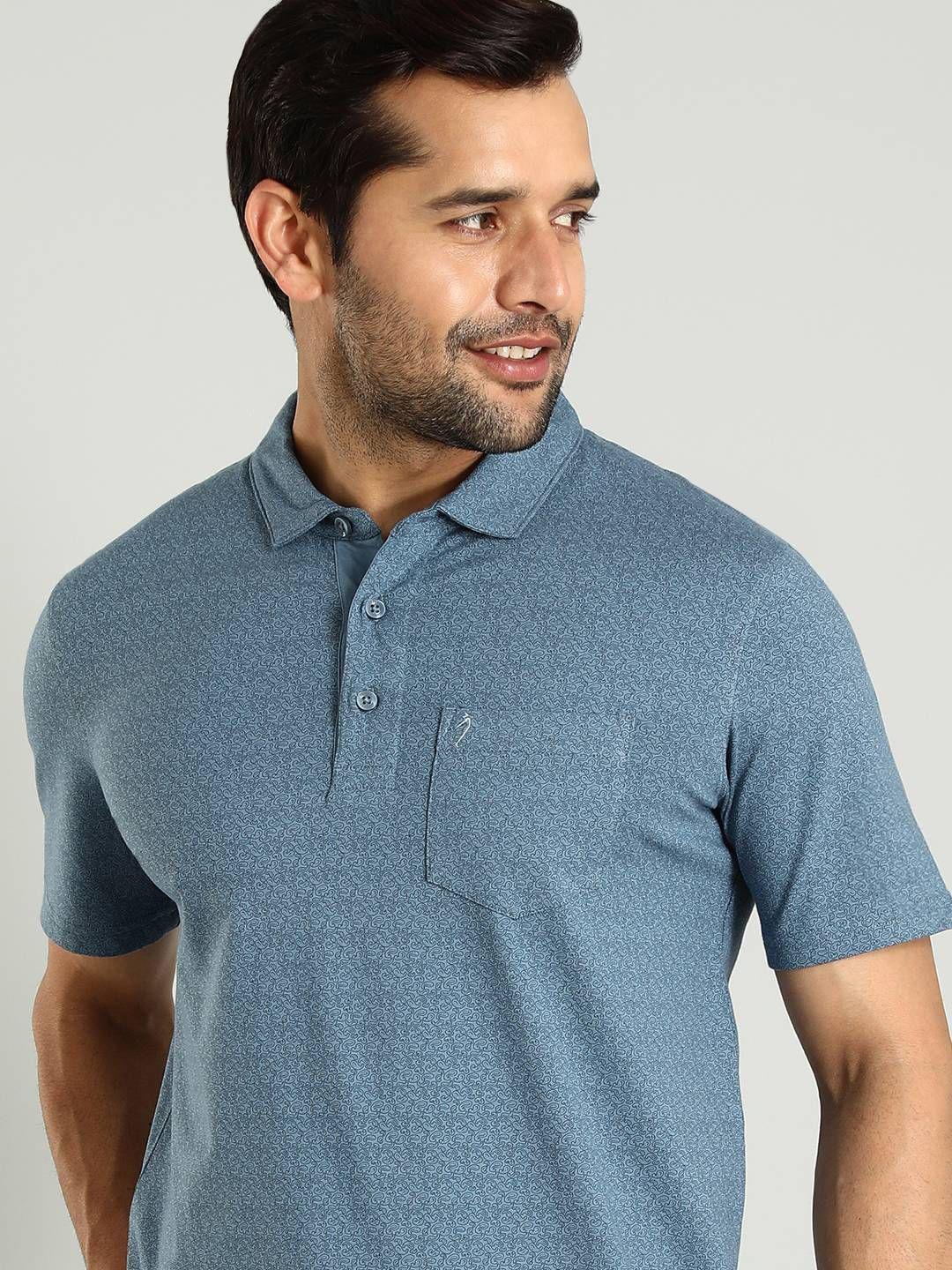 

Indian Terrain Men Printed Polo Collar Pockets Cotton T-shirt, Blue