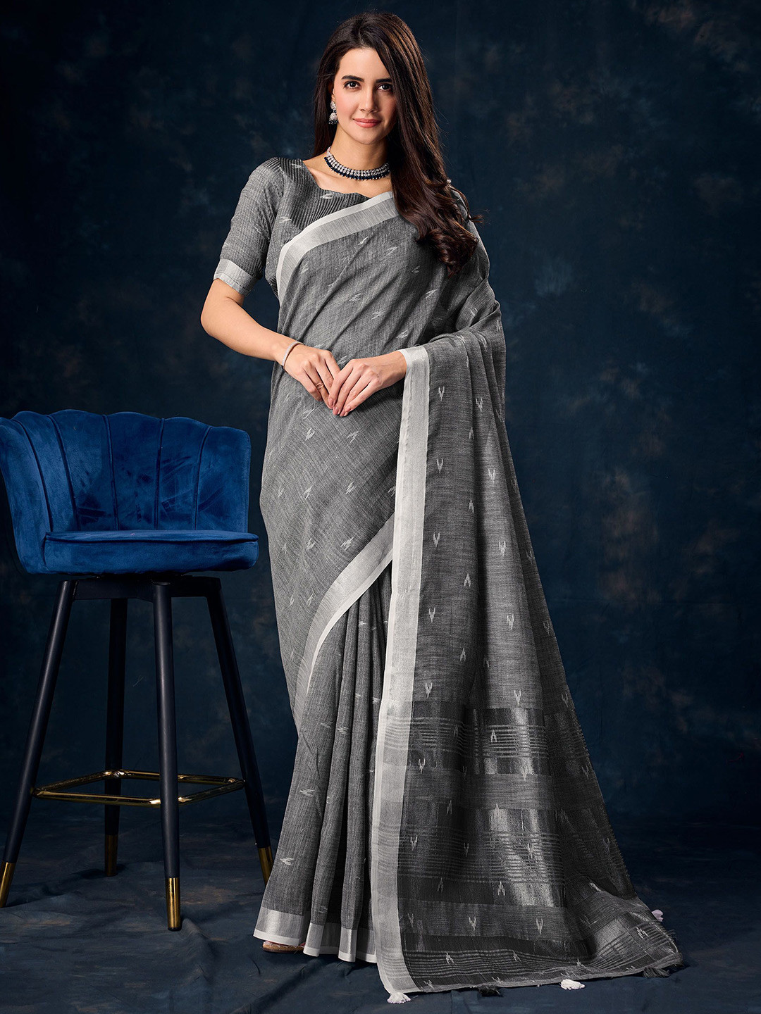 

Mitera Woven Design Pure Linen Saree, Grey