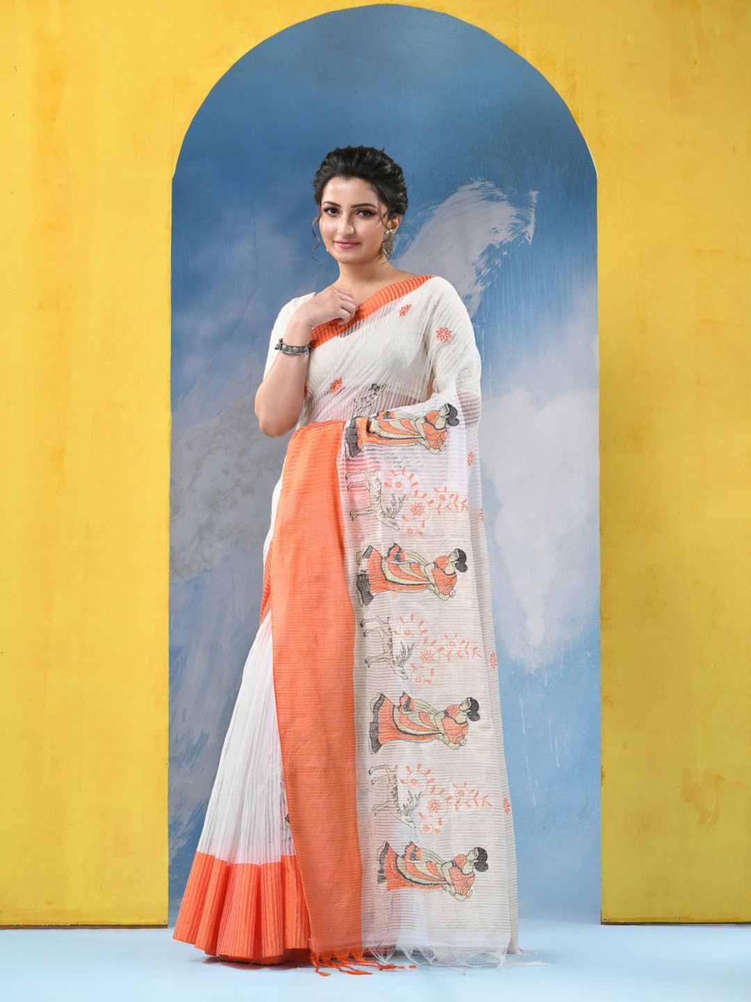 

DESH BIDESH Ethnic Motifs Embroidered Pure Cotton Khadi Saree, White