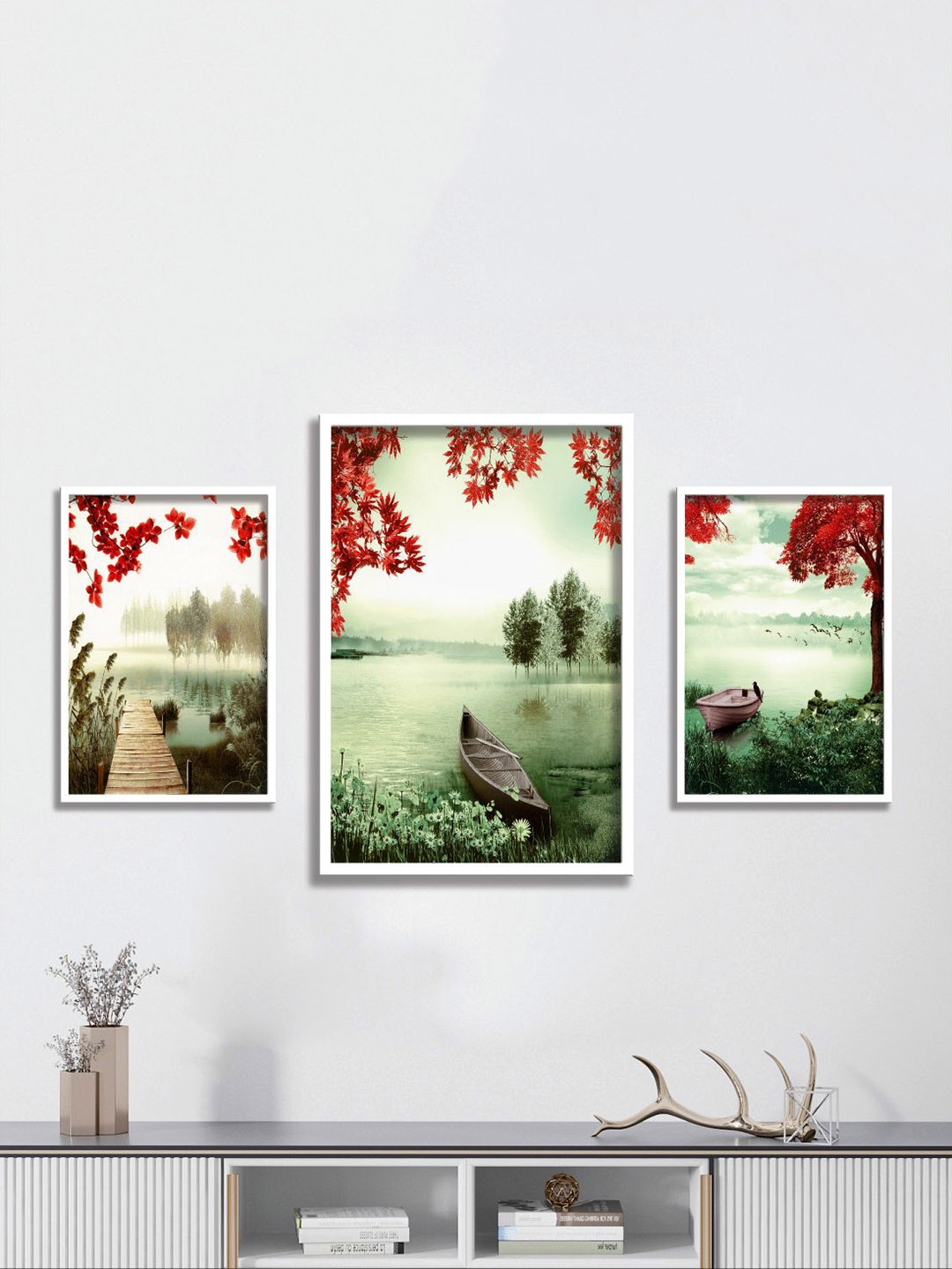 

Aura Green & Red 3 Piece Paper Floral and Botanical Wall Paintings