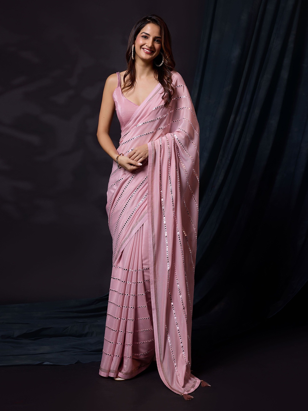 

Trendmalls Embellished Mirror Work Saree, Pink