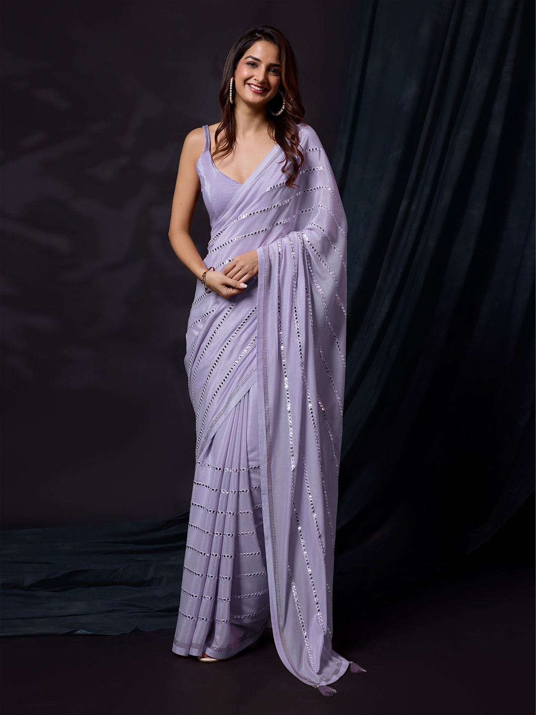 

Trendmalls Embellished Beads and Stones Saree, Purple