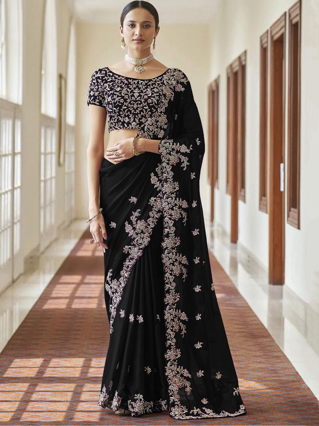 

Trendmalls Ethnic Motifs Sequinned Heavy Embroidred Saree, Black