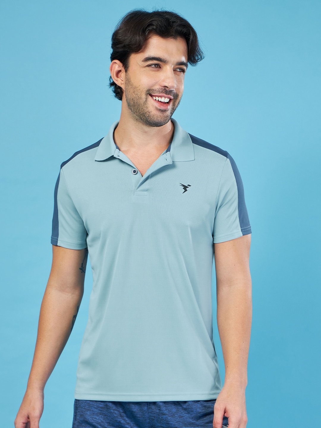 

Technosport Men Solid Colourblocked Sports Tshirt, Blue