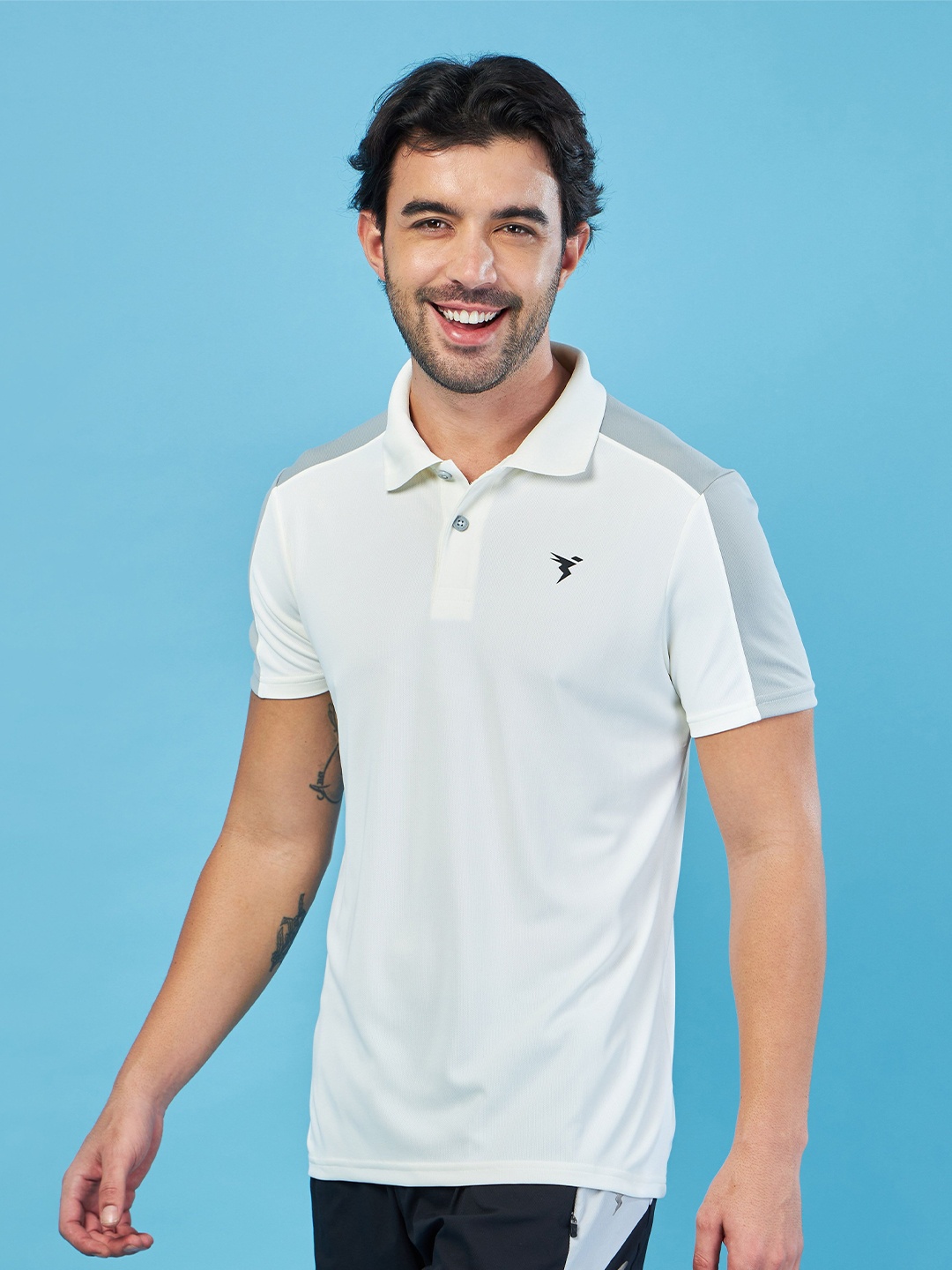 

Technosport Colourblocked Polo Collar Techno Cool+ UPF50 Relaxed Fit Sports T-shirt, Off white