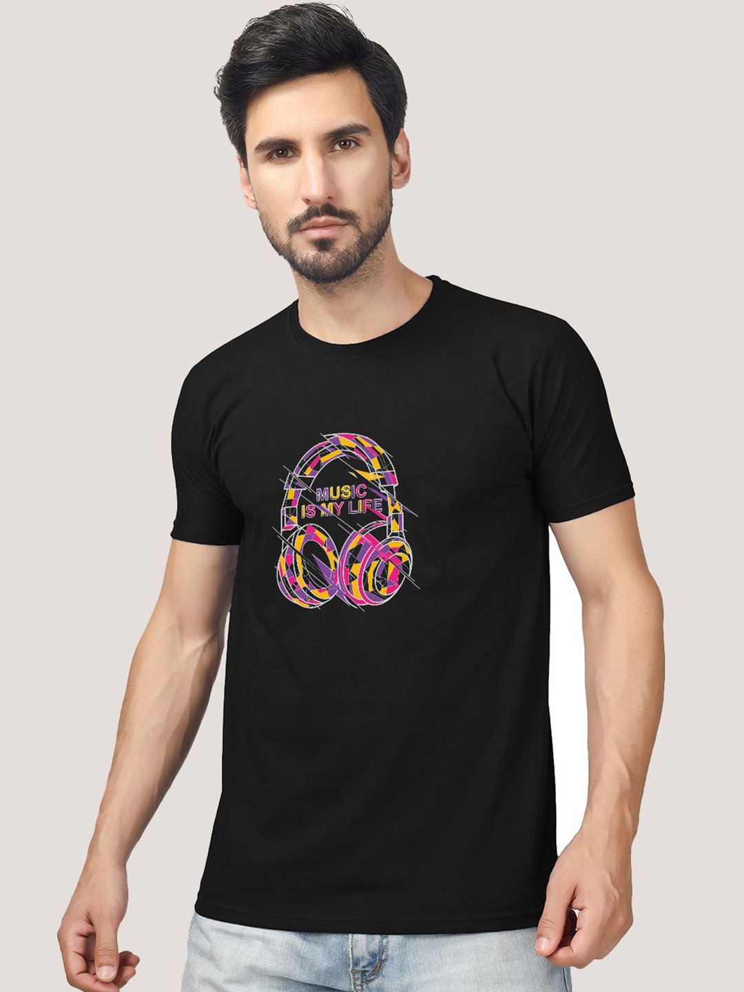 Greylongg Men Graphic Printed Round Neck T-shirt, Black