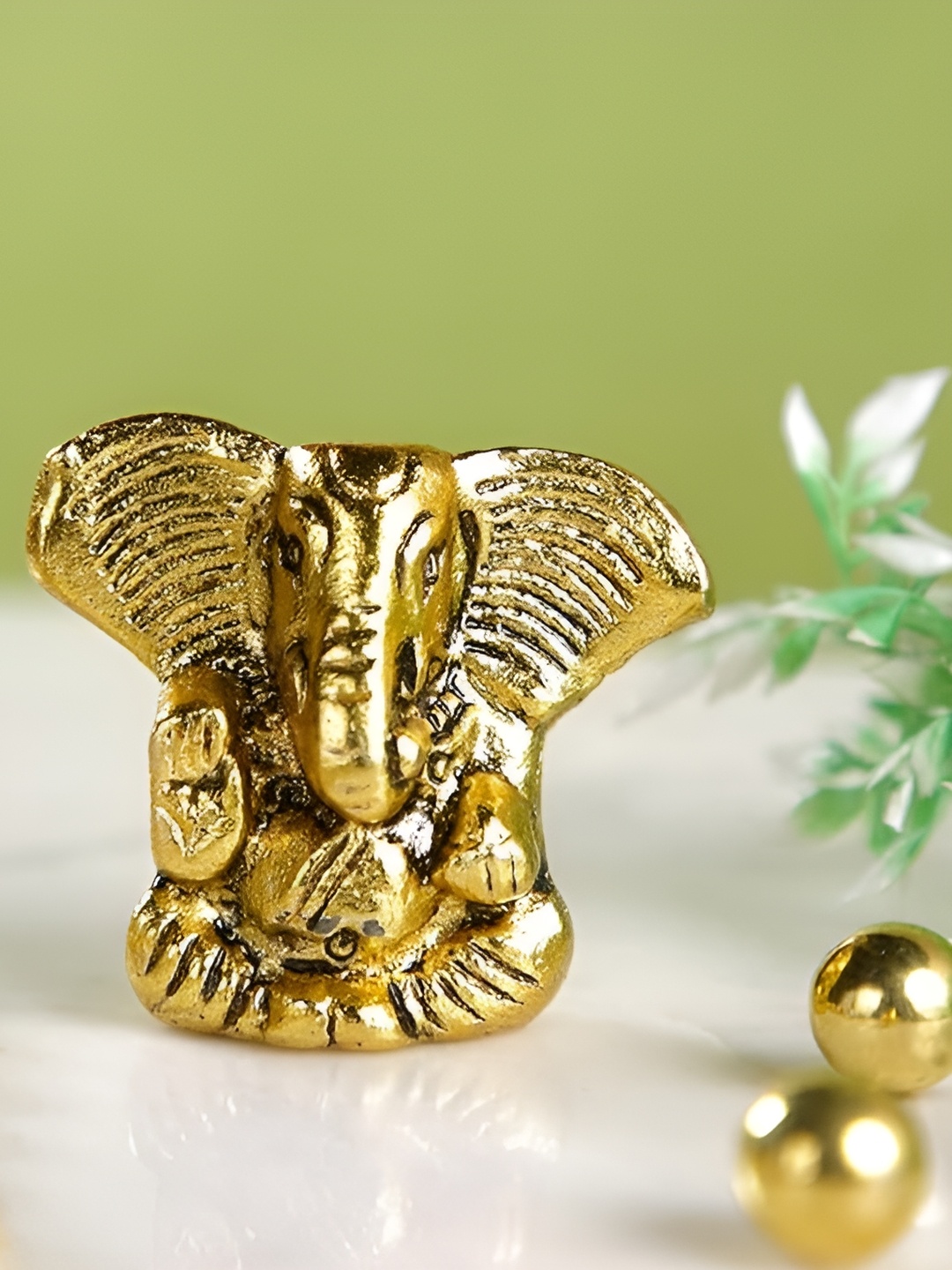 

Aura Gold-Toned Religious Ganesh Idol Showpiece