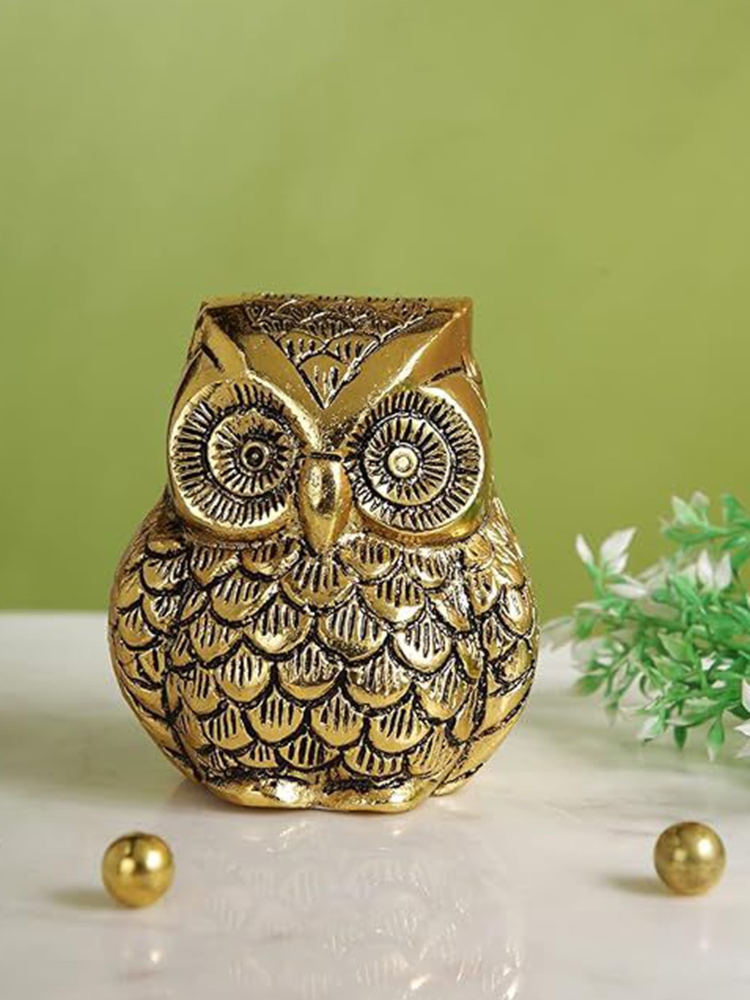 

Aura Gold-Toned & Black Birds And Animals Figurine Owl Decorative Showpiece