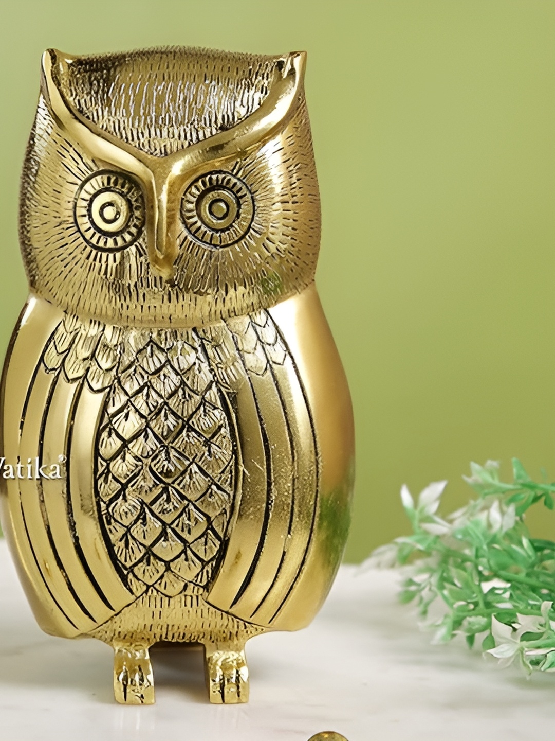 

Aura Gold Toned Brass Feng Shui Bird Figurine Decorative Showpieces
