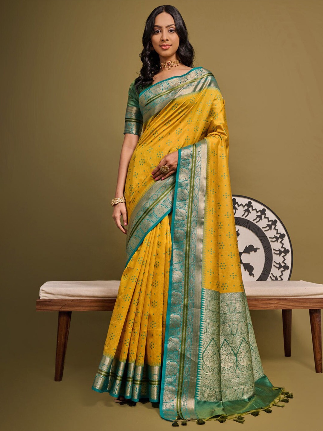 

MySilkLove Woven Design Zari Banarasi Saree, Yellow