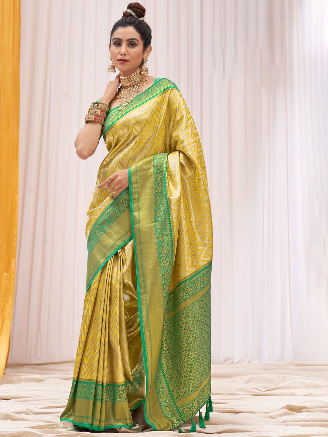 

MySilkLove Woven Design Zari Kanjeevaram Saree, Yellow
