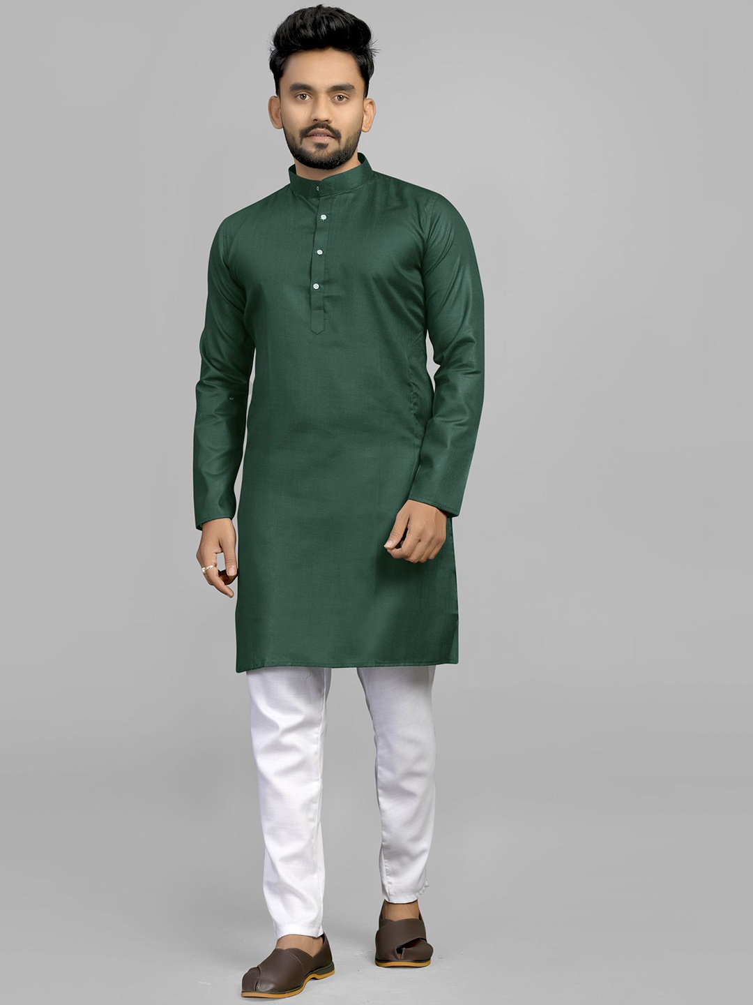 

Fashion FRICKS Mandarin Collar Regular Straight Kurta With Trousers, Green