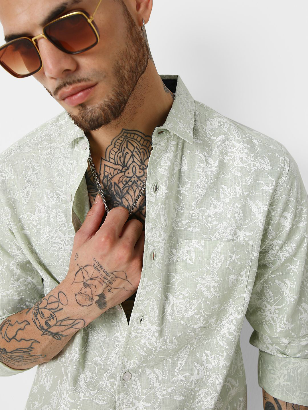 

VASTRADO Classic Slim Fit Floral Cotton Printed Casual Shirt, Green