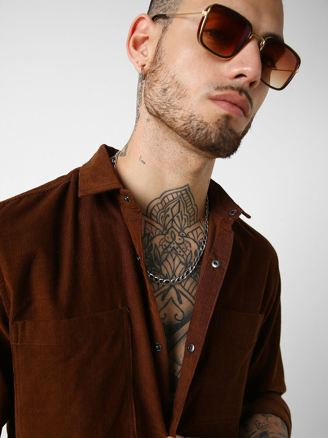 

VASTRADO Spread Collar Classic Slim Fit Cotton Corduroy Shirt, Coffee brown