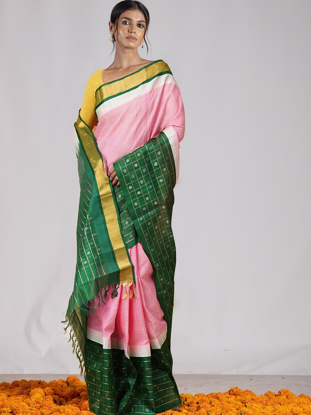 

Unnati Silks Woven Design Zari Pure Silk Handloom Saree, Pink