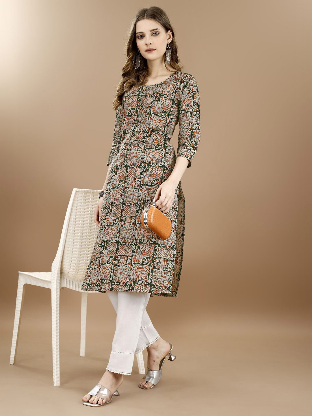 

SAPTRANGI Abstract Printed Cotton Straight Kurta, Green