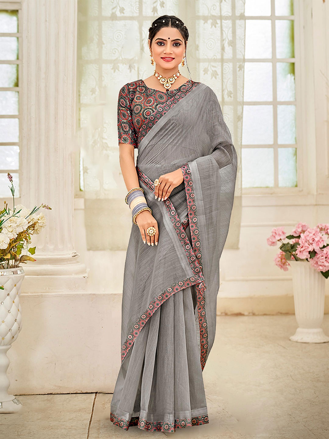 

ALAGINI Sequinned Gadwal Saree, Taupe
