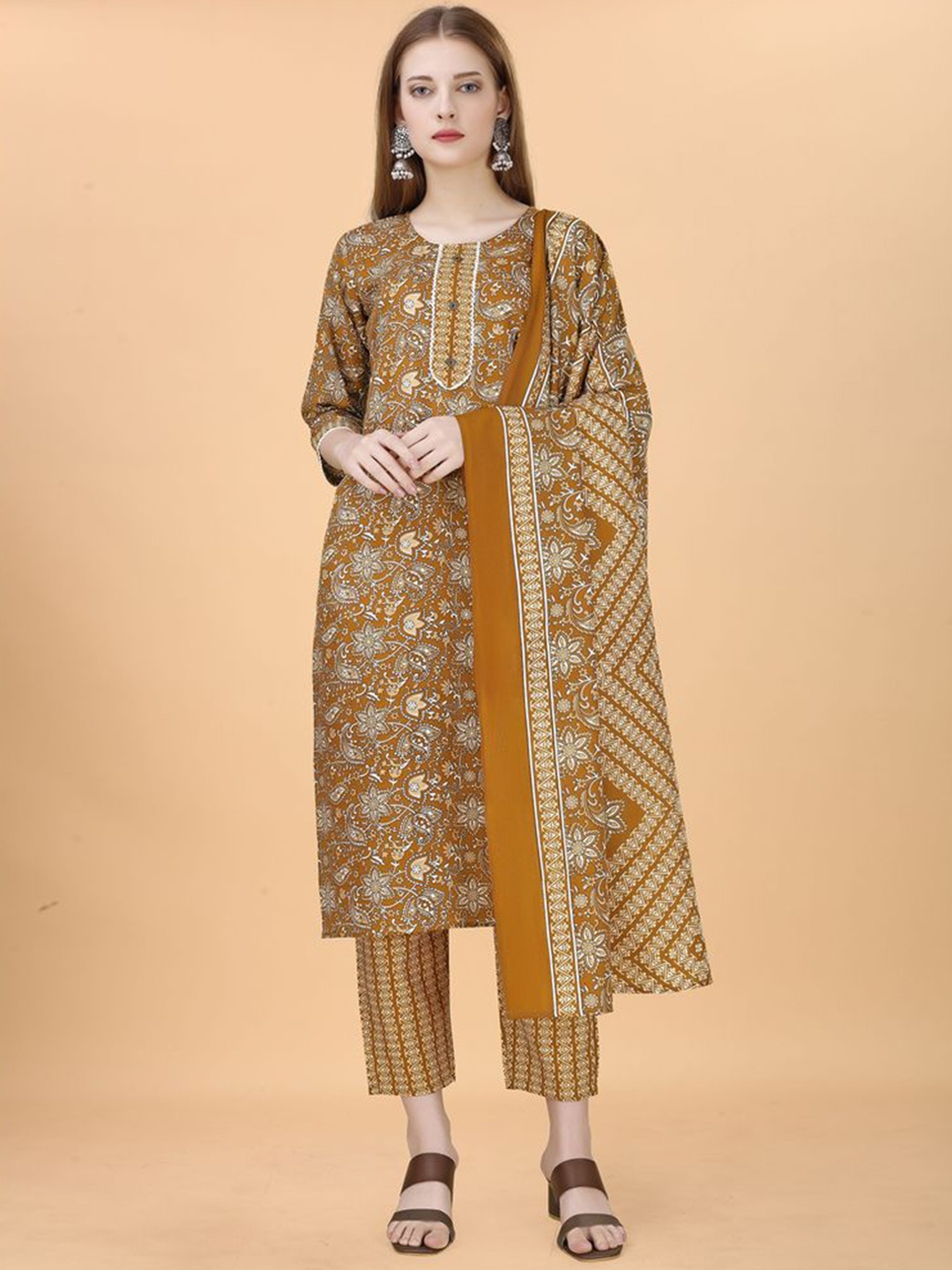 

Fashion FRICKS Ethnic Motifs Printed Regular Straight Kurta With Trousers & Dupatta, Cream