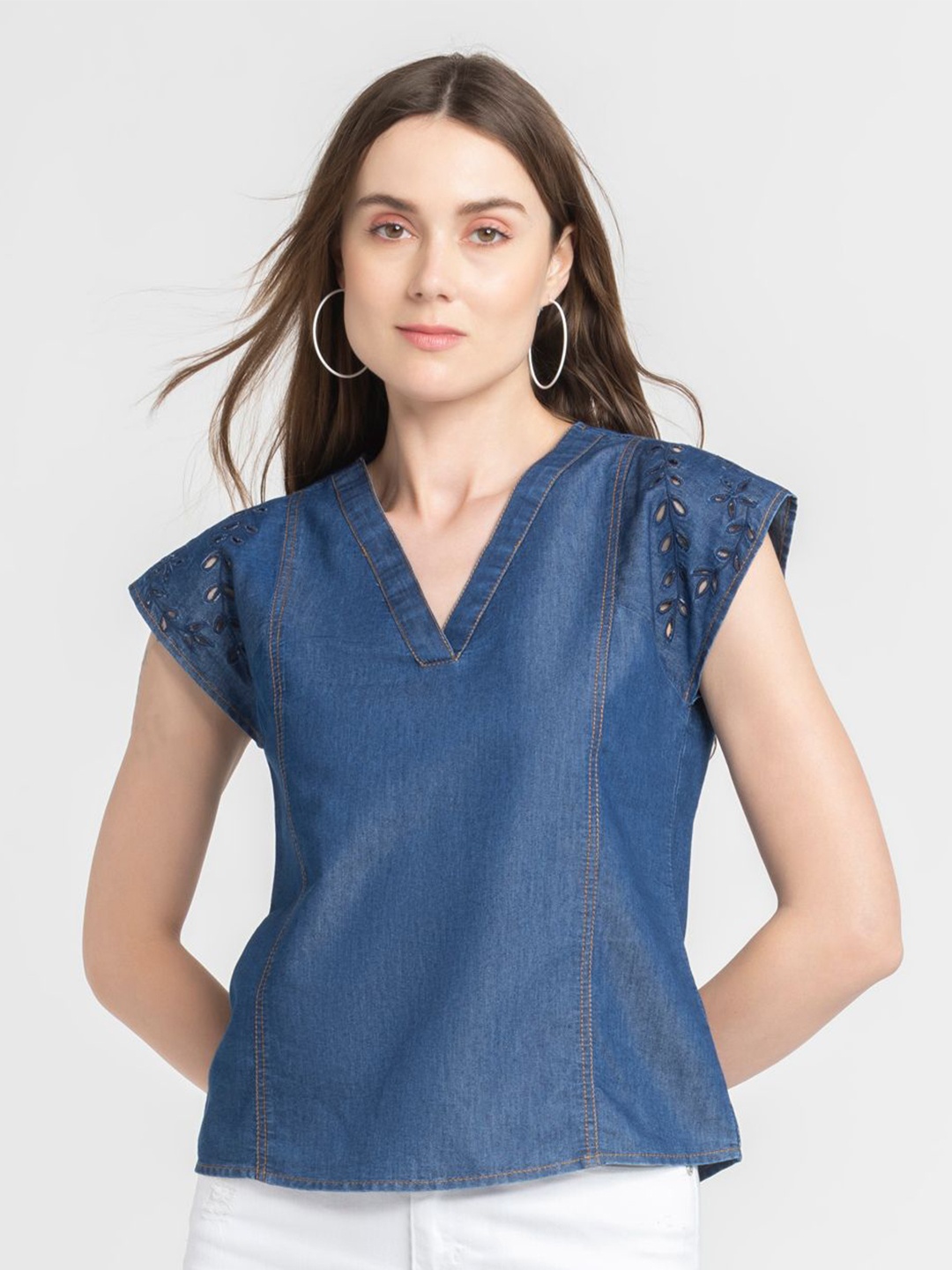 

SHAYE V-Neck Extended Sleeves Embroidered Schiffli Detail Denim Top, Blue