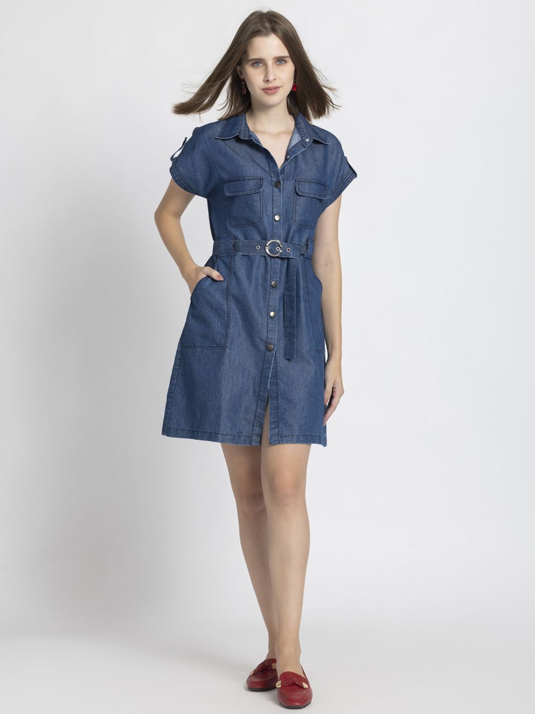 

SHAYE Spread Collar Short Sleeves Denim Shirt Dress, Blue