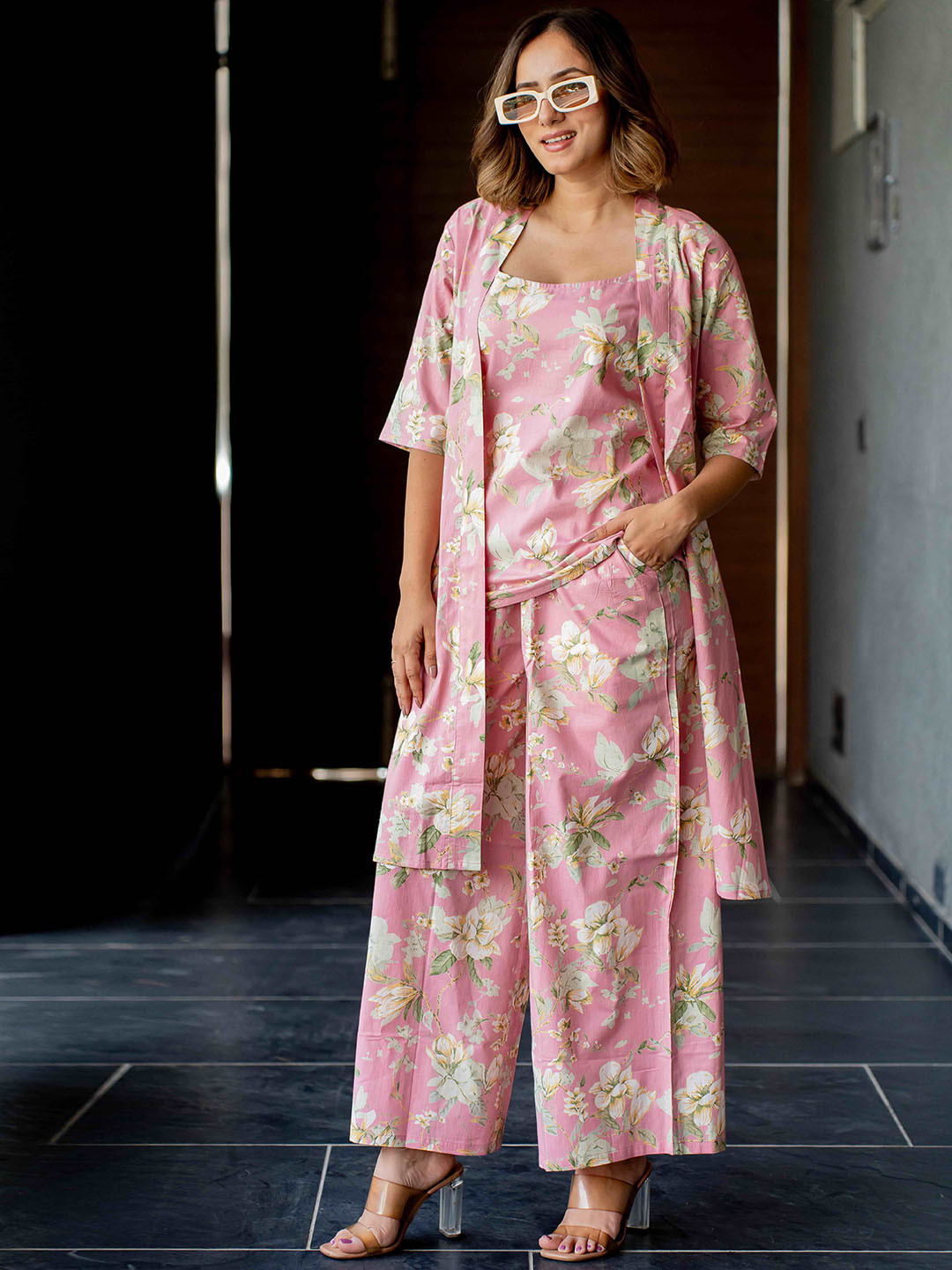 

MIRCHI FASHION Floral Printed Shoulder Straps Pure Cotton Top With Pyjamas & Jacket, Pink