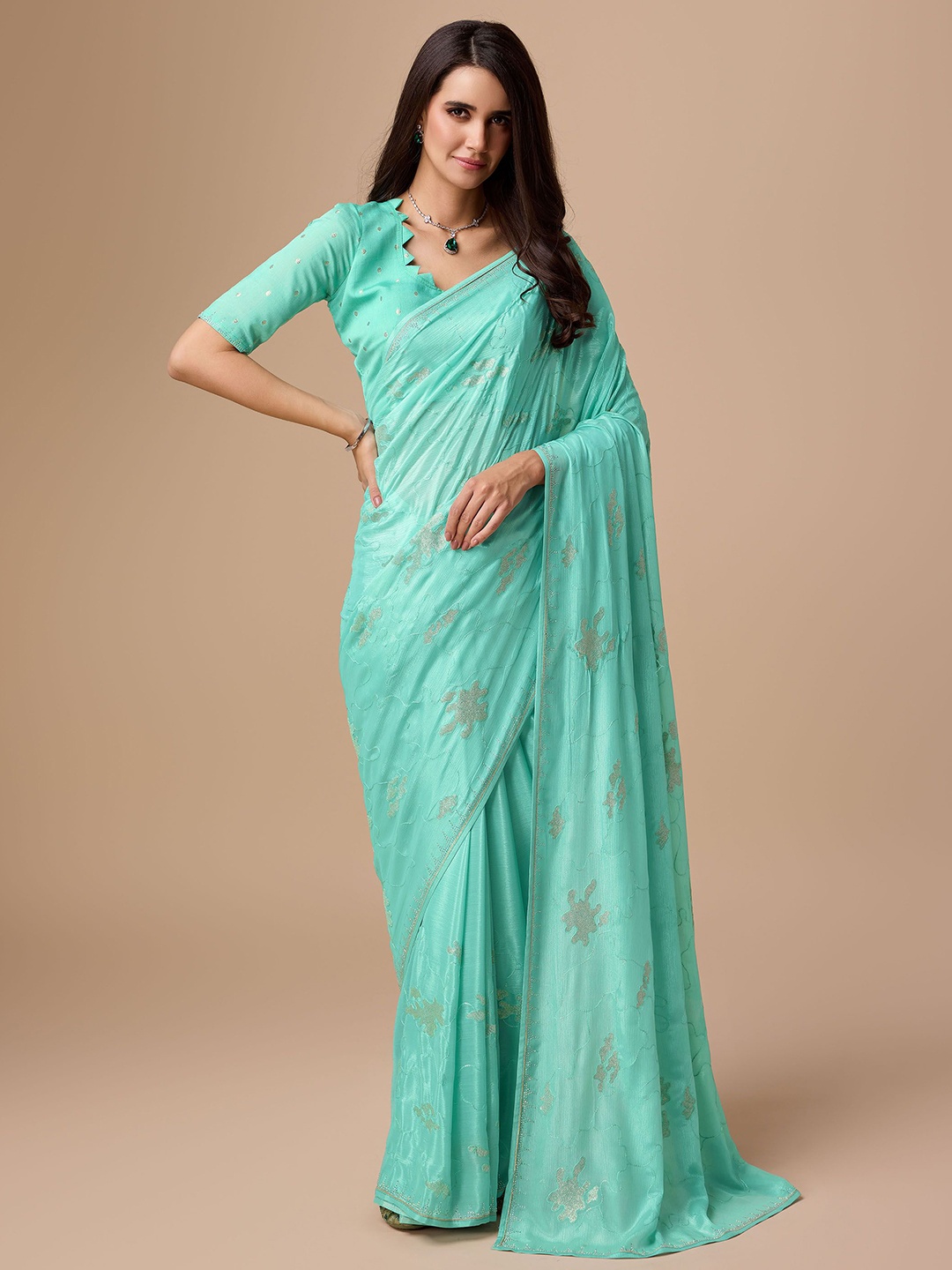 

Rekha Maniyar Ethnic Motifs Beads and Stones Saree, Teal