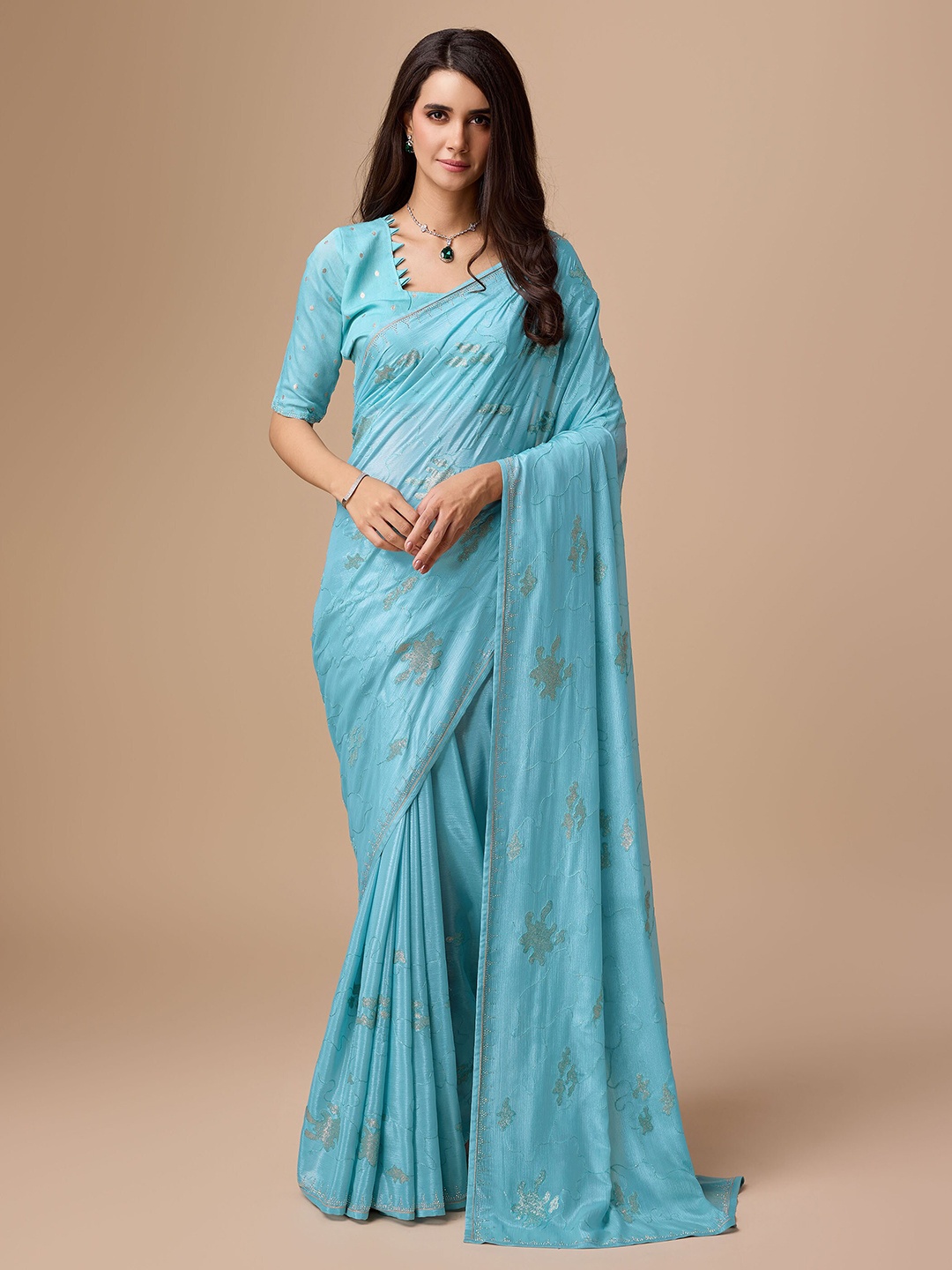 

Rekha Maniyar Woven Design Sequinned Saree, Blue