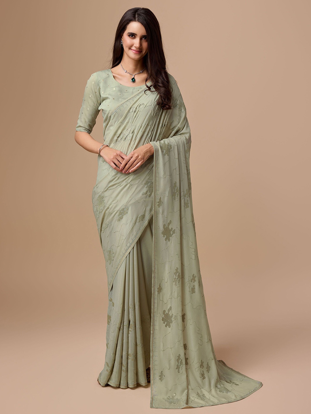 

Rekha Maniyar Ethnic Motifs Sequinned Saree, Olive