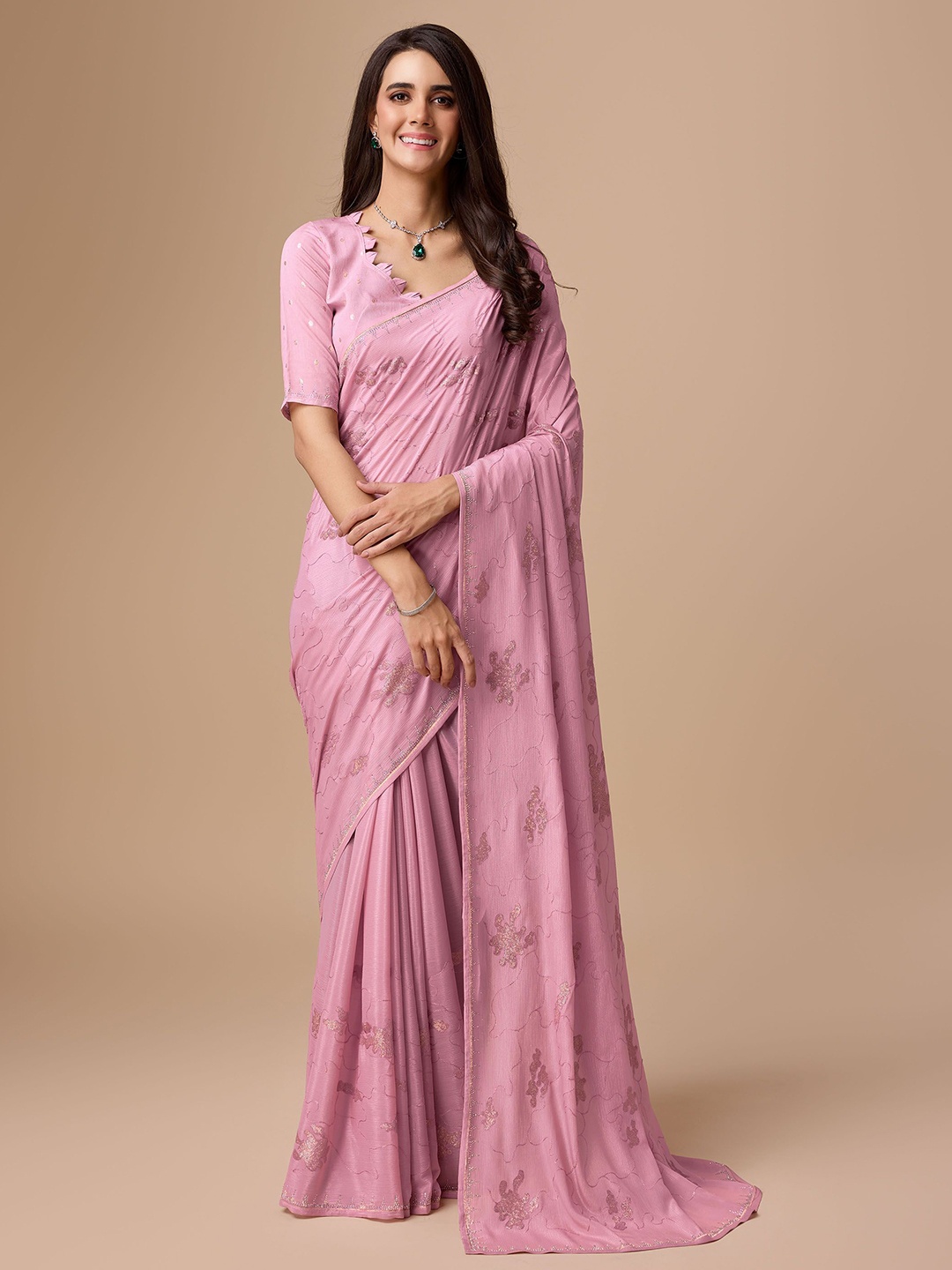 

Rekha Maniyar Ethnic Motifs Embroidered Saree, Pink
