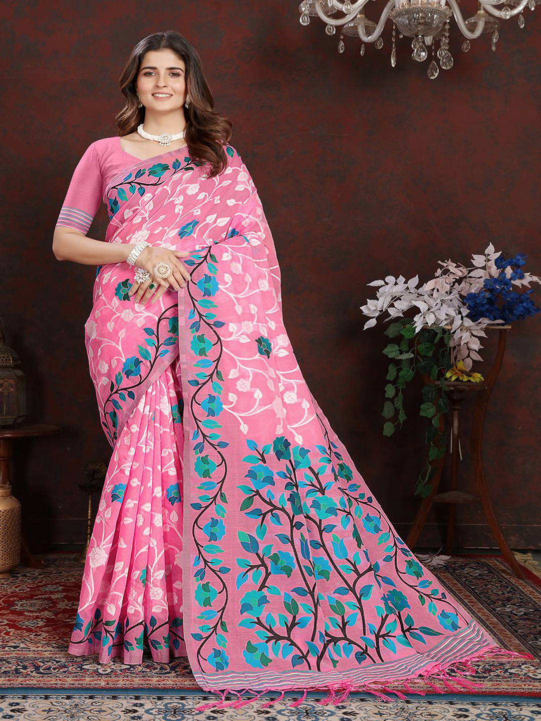

Pionex Ethnic Motifs Jamdani Saree, Pink
