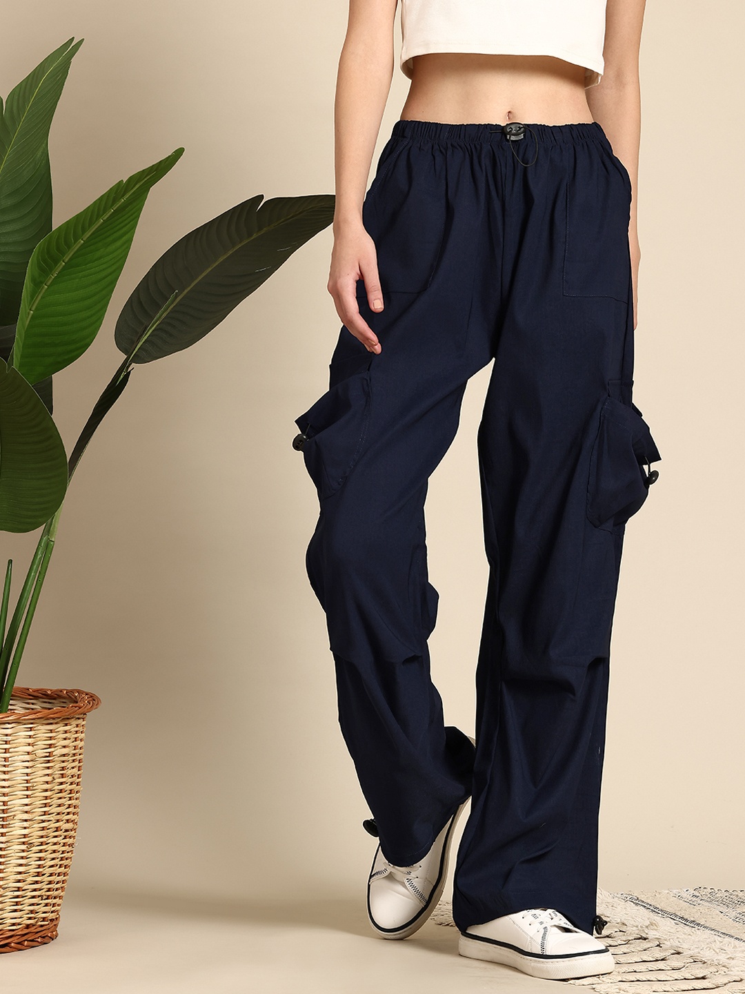 

Mast & Harbour Classic High-Rise Easy Wash Pleated Cargos, Navy blue