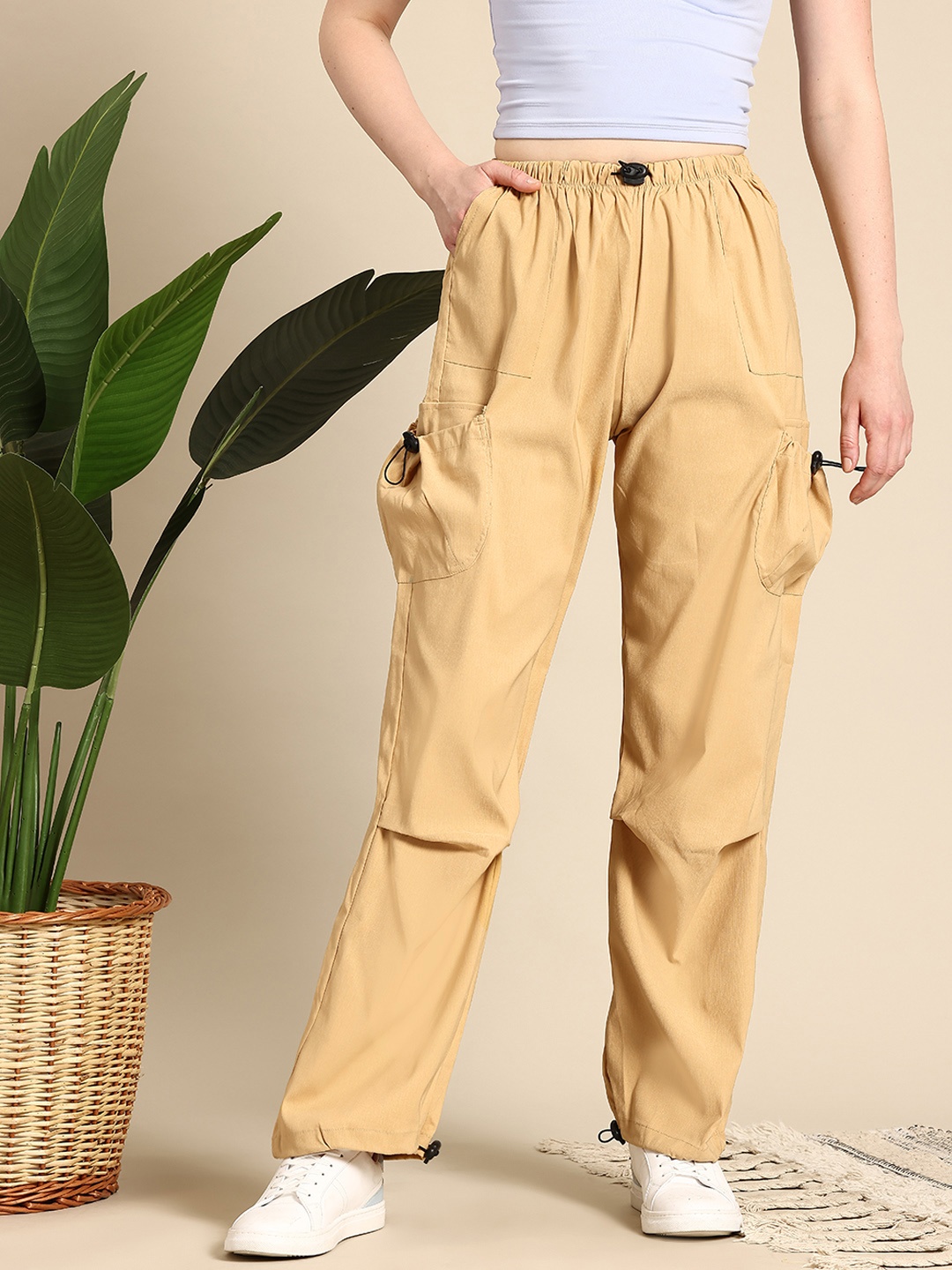 

Mast & Harbour Classic High-Rise Easy Wash Pleated Cargos, Beige