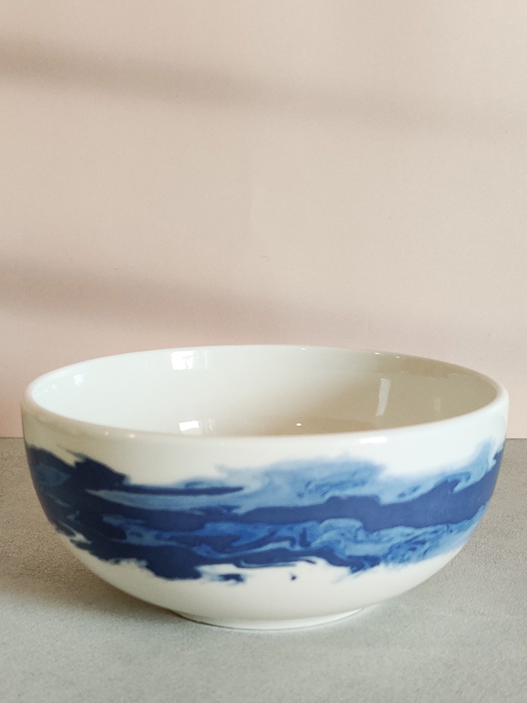 

One Posh Home White and Blue Ceramic Porcelain Ocean print Bowl