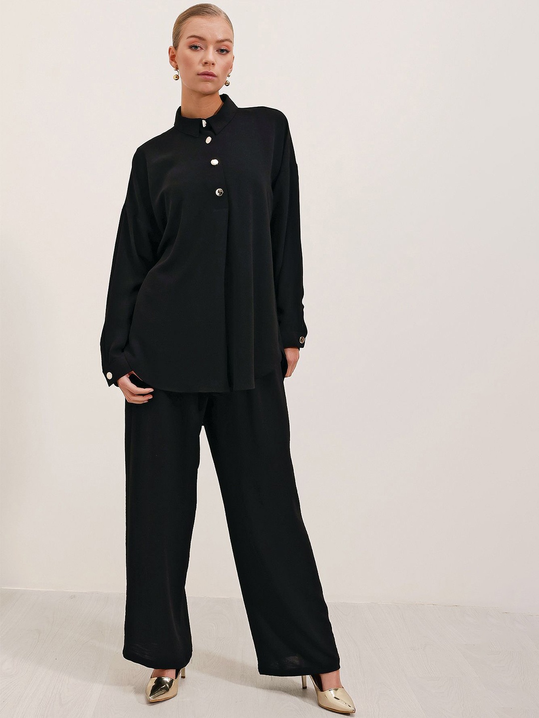 

BIGDART Cuffed Sleeves Longline Shirt Style Casual Curved Top With Palazzos, Black