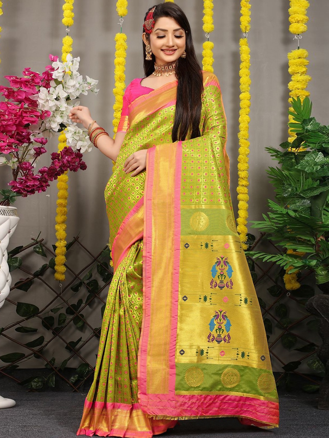 

SGF11 Ethnic Motifs Zari Art Silk Kanjeevaram Saree, Green