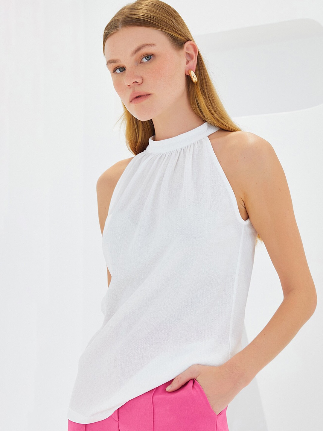 

BIGDART High Neck Sleeveless Gathered Casual Top, White