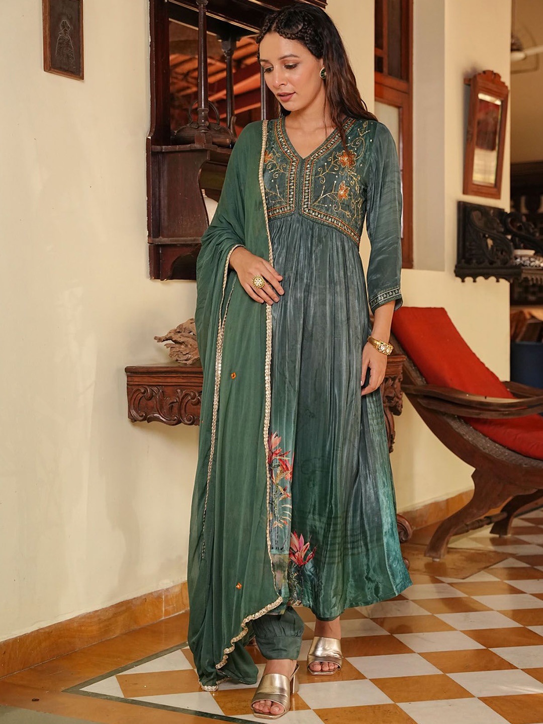 

FASHION DWAR Floral Embroidered V-Neck Silk Crepe Straight Kurta with Trousers & Dupatta, Green