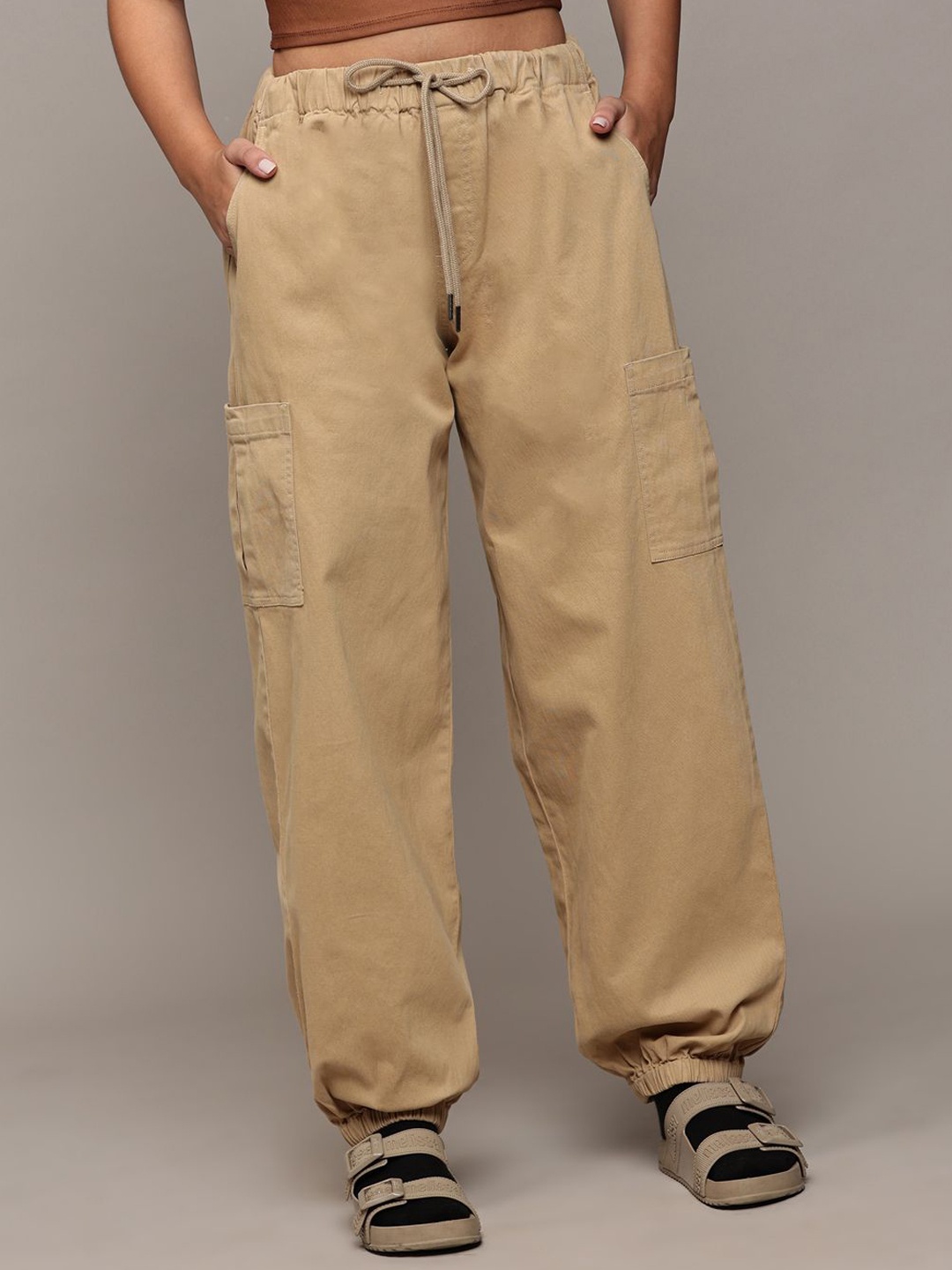 

The Roadster Lifestyle Co. Women Parachute Cargo Trousers, Beige