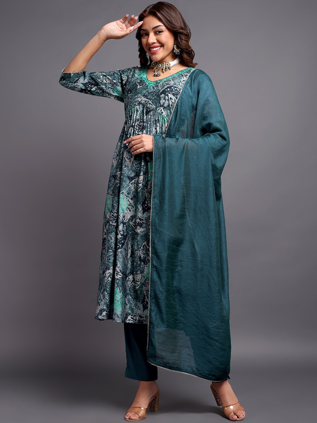 

AnjuShree Choice Floral Printed Chanderi Silk Kurta with Trousers & Dupatta, Blue