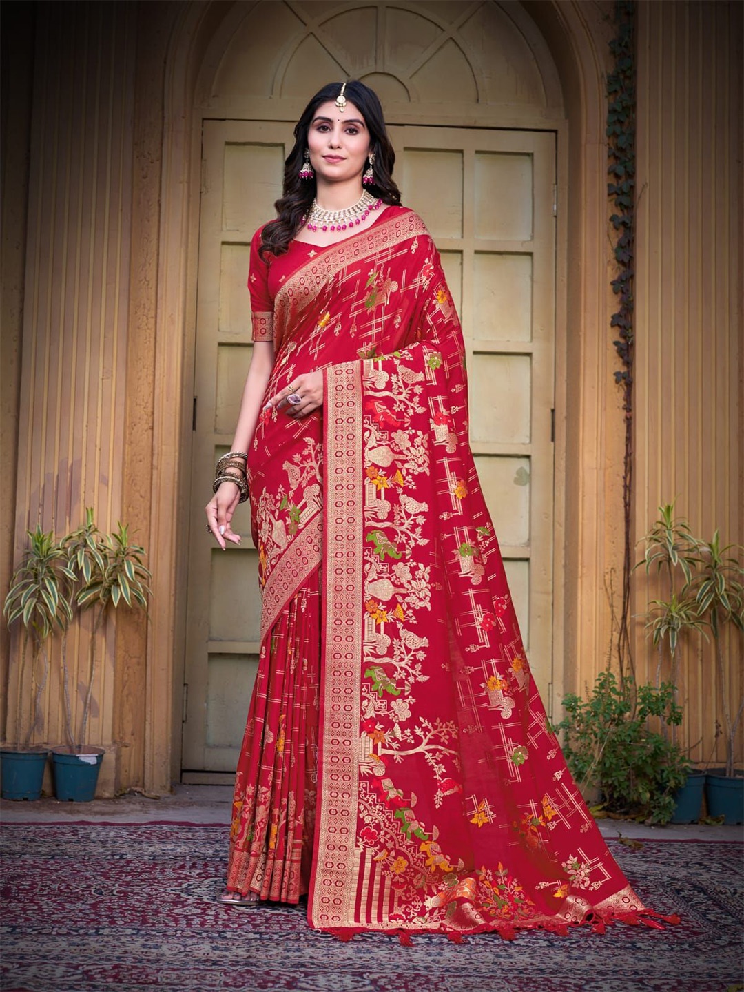 

IndianRang Ethnic Motifs Zari Pure Silk Saree, Red