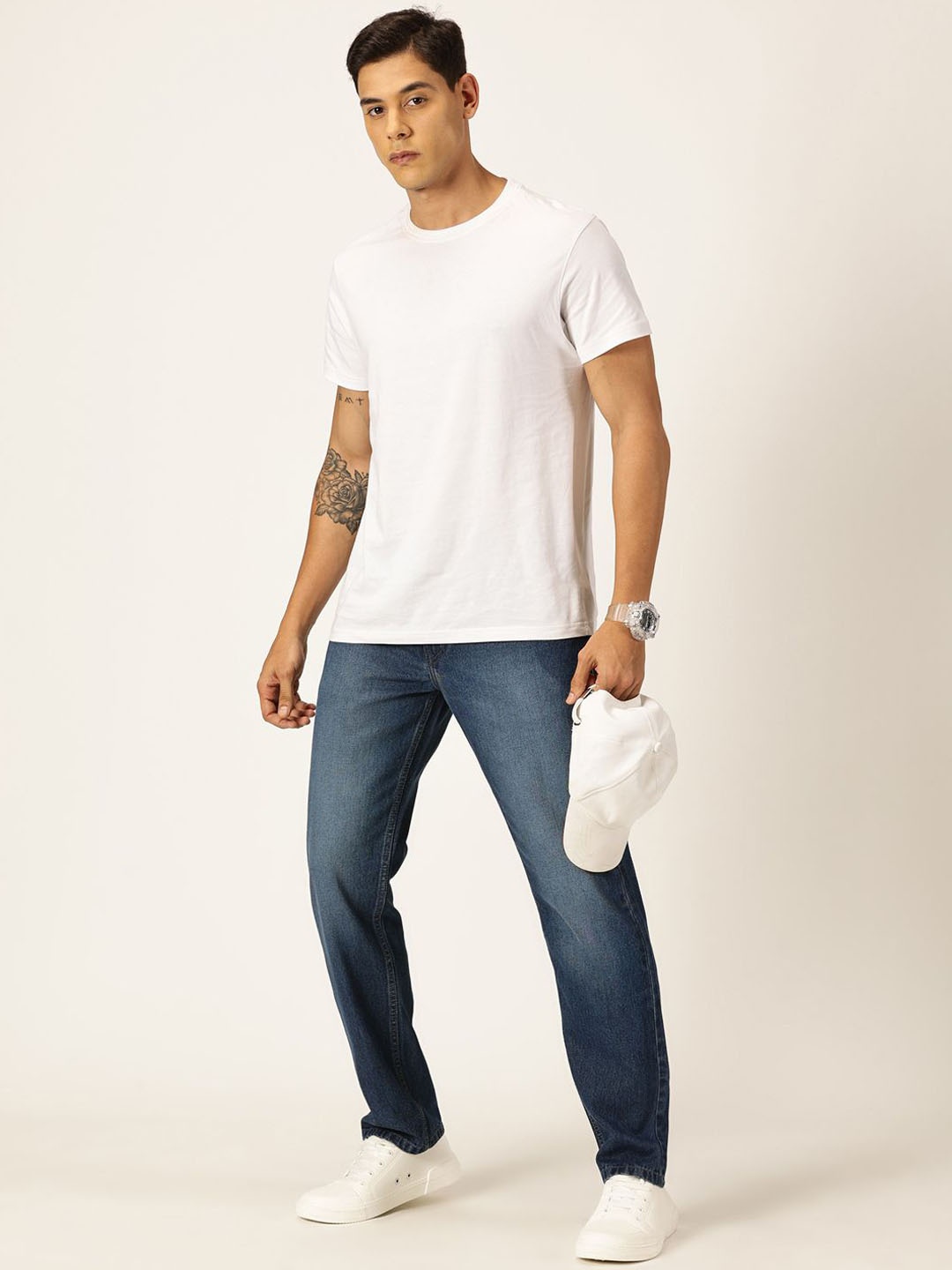 

Mast & Harbour Men Blue Smart Mid-Rise Relaxed Fit Clean Look Light Fade Pure Cotton Jeans