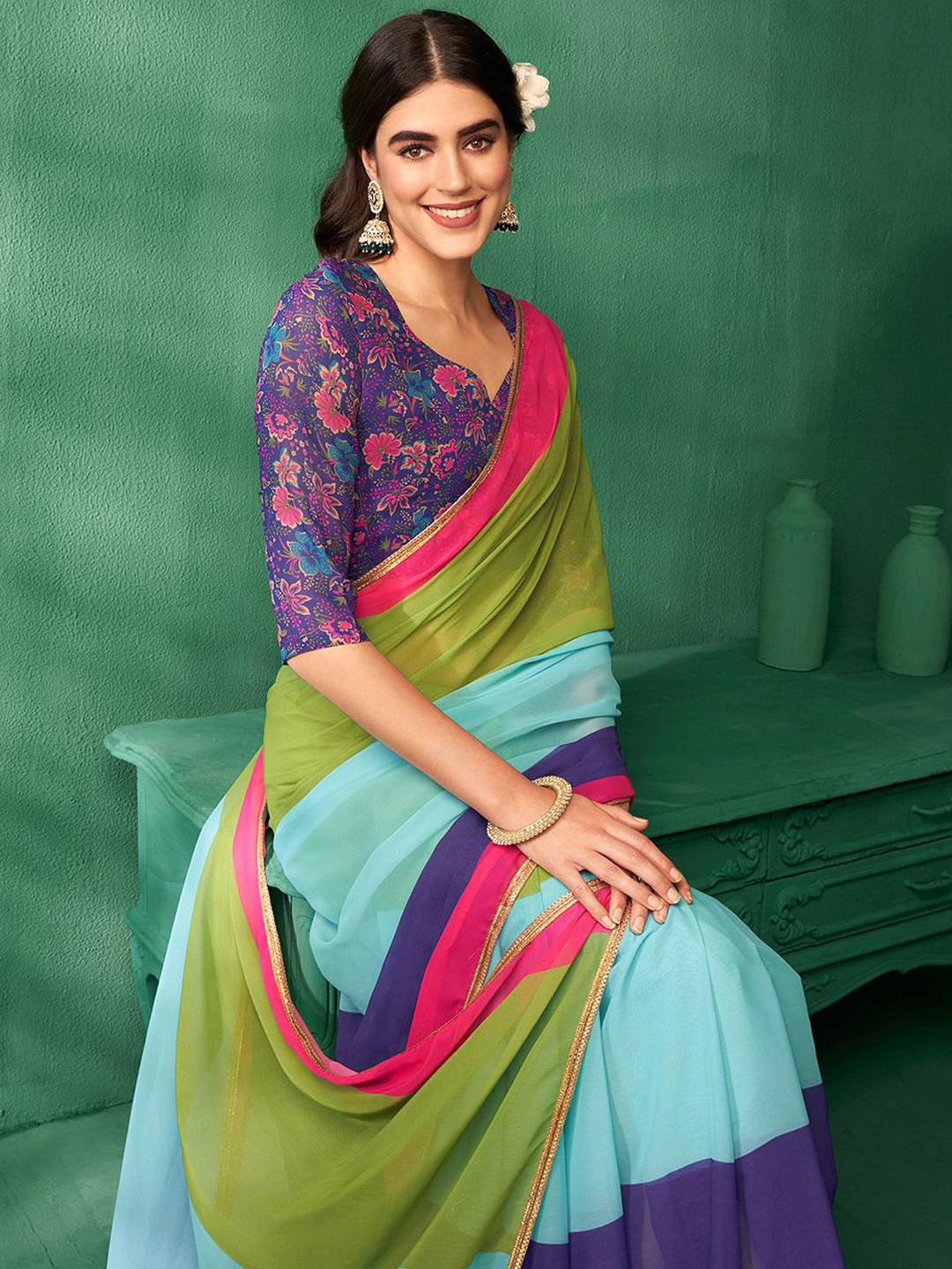 

Sangria Colourblocked Zardozi Saree, Blue