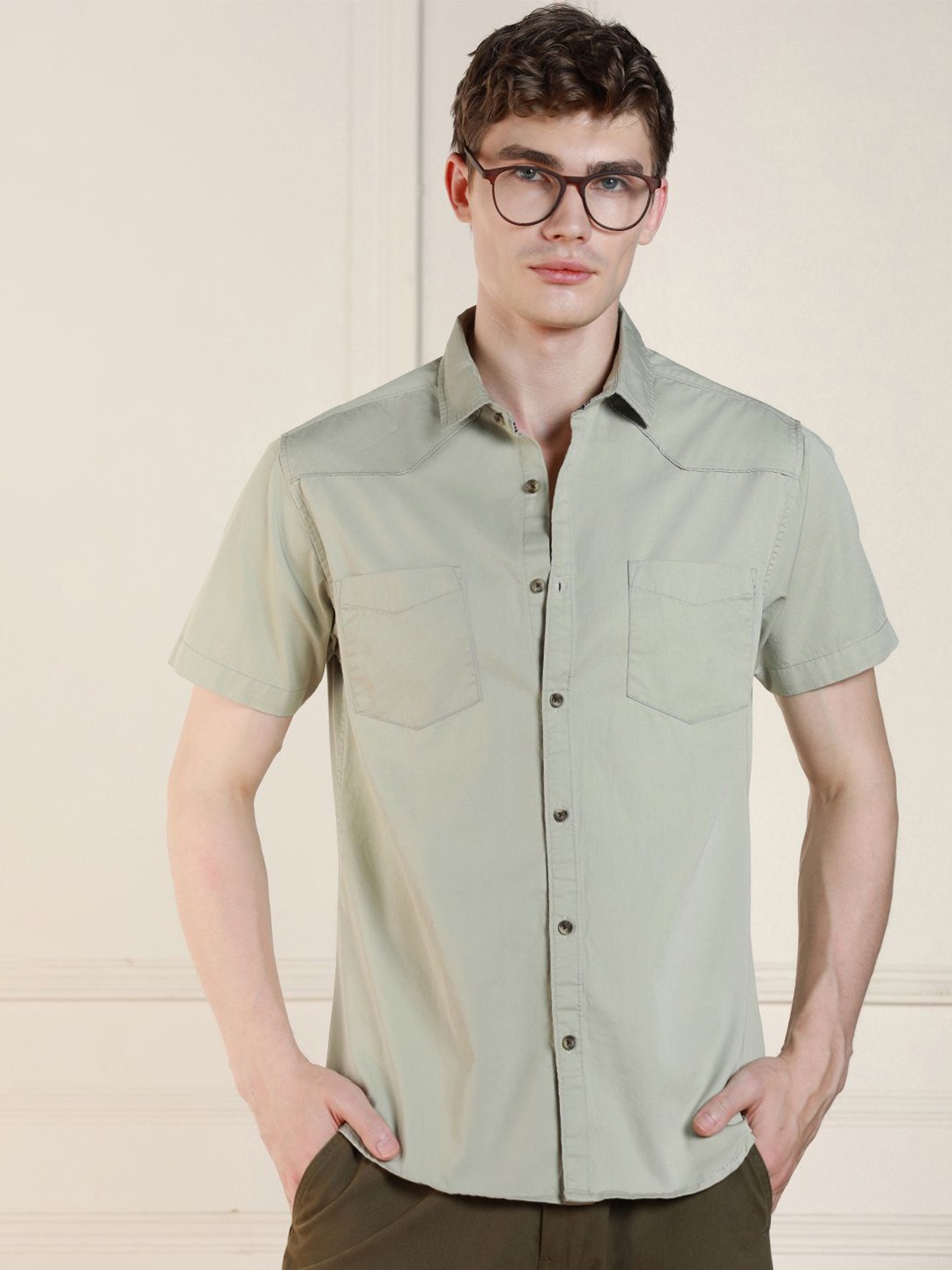 

Dennis Lingo Spread Collar Short Sleeves Cotton Casual Shirt, Grey