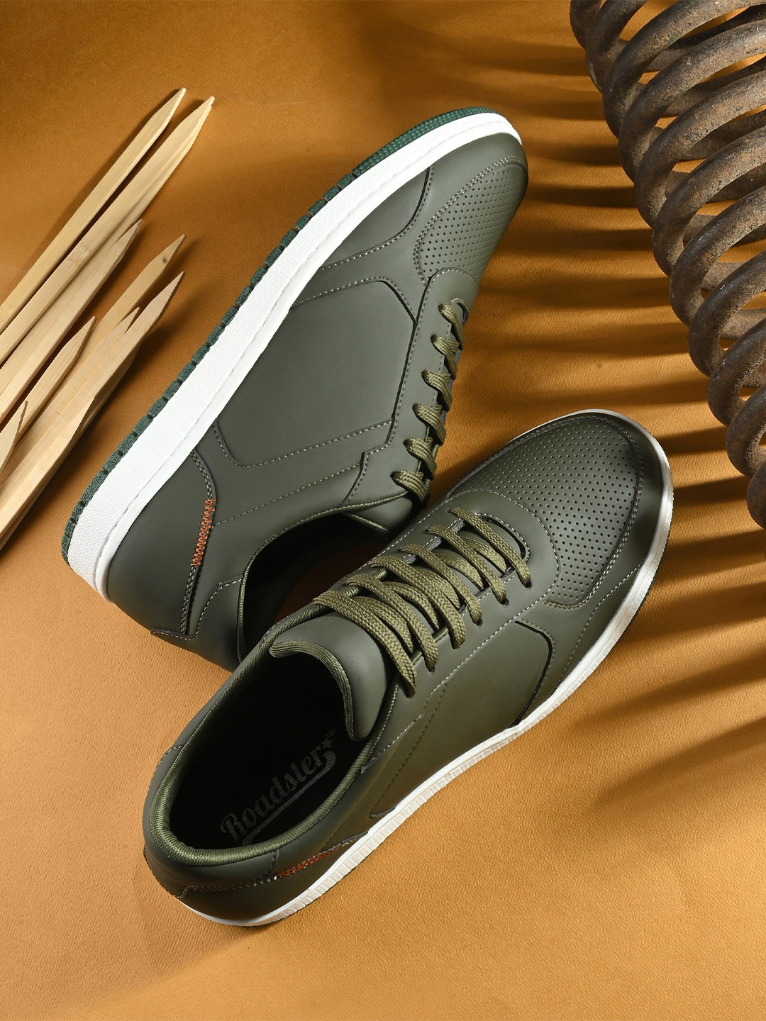 

The Roadster Lifestyle Co. Men Olive Round Toe Casual Sneakers